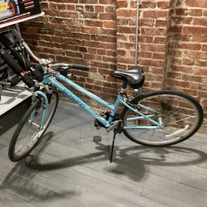 Used Schwinn Avenue Hybrid Bicycle